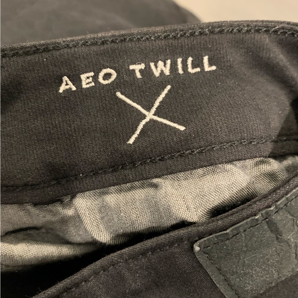 American Eagle Black Distressed Twill Jegging Jeans Size 10 - Picture 5 of 6